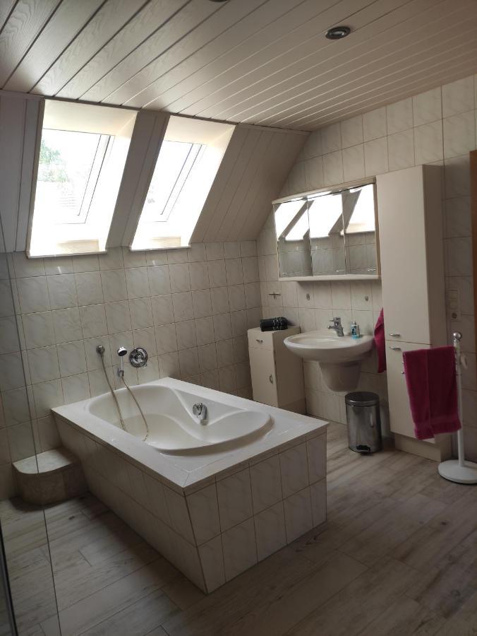 Ferienwohnung Im Werratal Herrenbreitungen Exterior foto